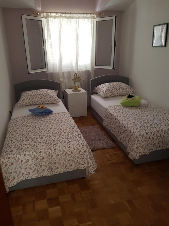 Apartment Blanka With A Beautiful View Of Трогир Екстериор снимка